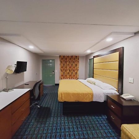 ספרינגדייל Scottish Inns & Suites מראה חיצוני תמונה