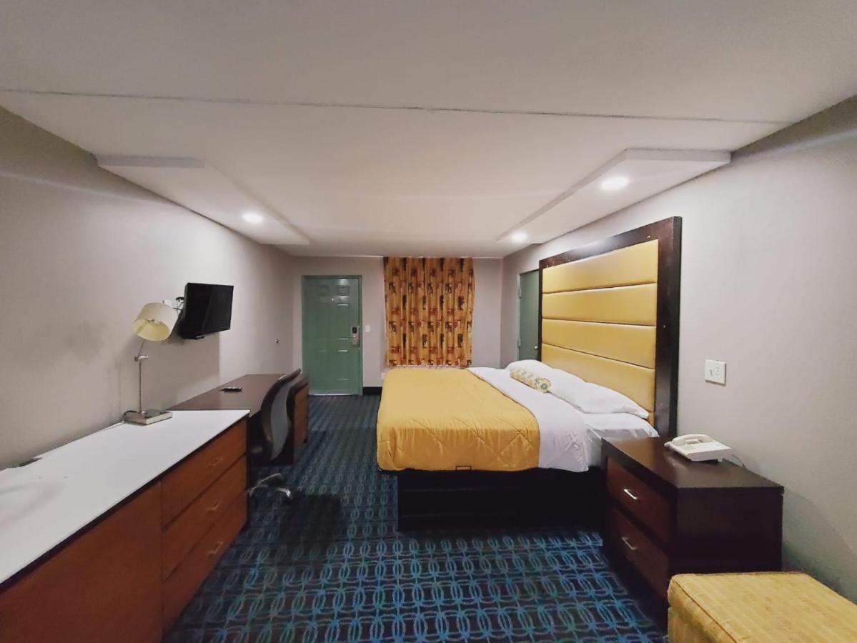 ספרינגדייל Scottish Inns & Suites מראה חיצוני תמונה